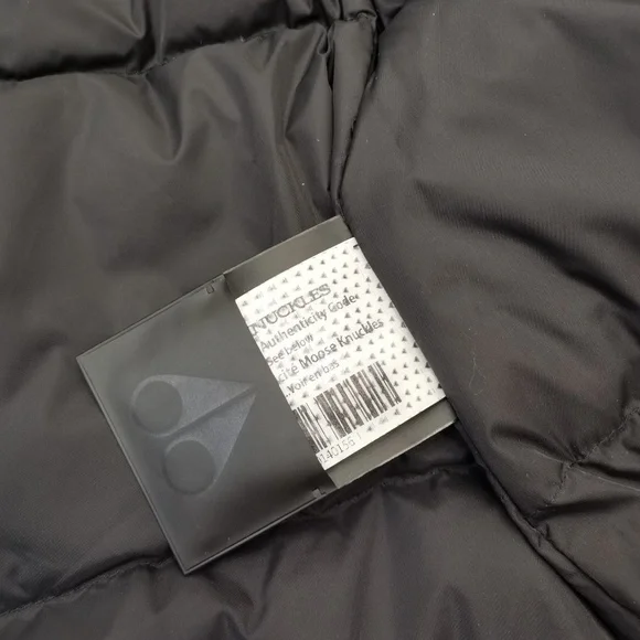 Moose Knuckles Stirling Parka-Snow White - Picture 4 of 9